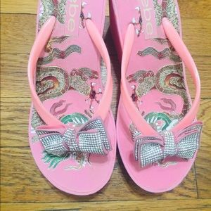 Sweet & Sexy BEBE Sandals!
